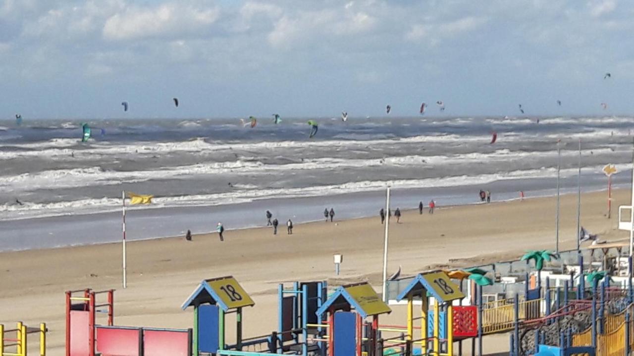 Beachhouse Engelbert Studios Zandvoort Buitenkant foto